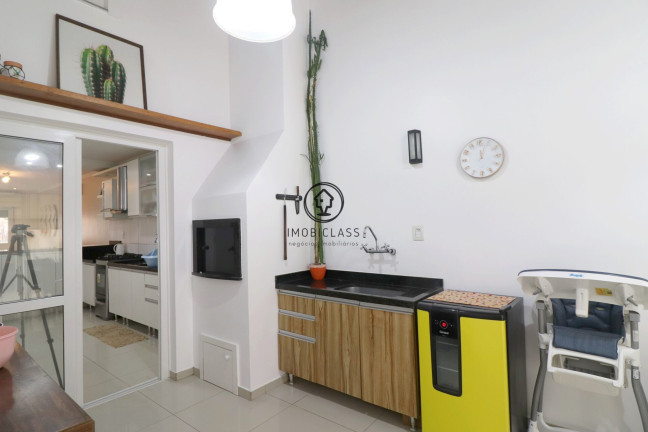 Imagem Casa com 2 Quartos à Venda, 125 m² em Alto Petrópolis - Porto Alegre Imagem Casa com 2 Quartos à Venda, 125 m² em Alto Petrópolis - Porto Alegre