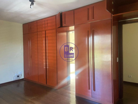 Imagem Sobrado com 3 Quartos à Venda, 295 m² em Lima Azevedo - Londrina