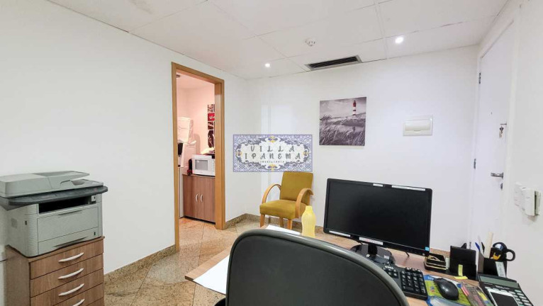 Imagem Sala Comercial à Venda, 40 m² em Barra Da Tijuca - Rio De Janeiro Imagem Sala Comercial à Venda, 40 m² em Barra Da Tijuca - Rio De Janeiro