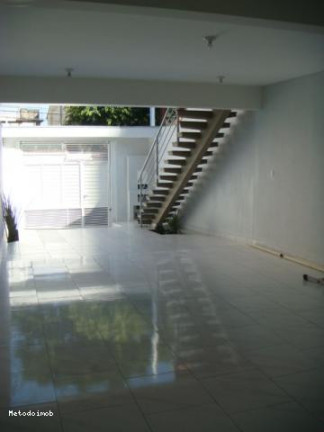 Imagem Casa com 3 Quartos à Venda, 275 m² em Parque Das Naçoes - Santo André