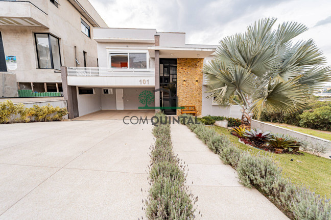 Casa com 4 Quartos à Venda, 560 m² em Jardim Do Golf I - Jandira