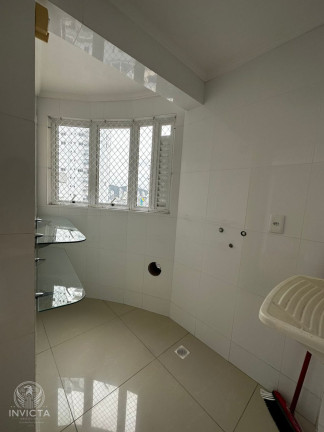 Imagem Apartamento com 2 Quartos à Venda, 72 m² em Centro - Balneário Camboriú Imagem Apartamento com 2 Quartos à Venda, 72 m² em Centro - Balneário Camboriú
