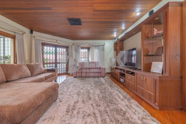 Imagem Casa com 4 Quartos à Venda, 351 m² em Petrópolis - Porto Alegre