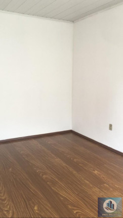 Imagem Sobrado com 5 Quartos à Venda, 86 m² em Três Vendas - Pelotas