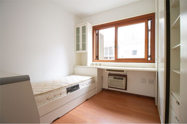 Imagem Apartamento com 3 Quartos à Venda, 157 m² em Menino Deus - Porto Alegre