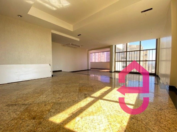 Apartamento com 4 Quartos à Venda,  em Setor Bueno - Goiânia