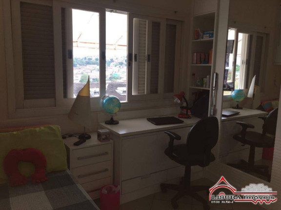 Imagem Casa com 4 Quartos à Venda, 207 m² em Jd Coleginho - Jacareí Imagem Casa com 4 Quartos à Venda, 207 m² em Jd Coleginho - Jacareí