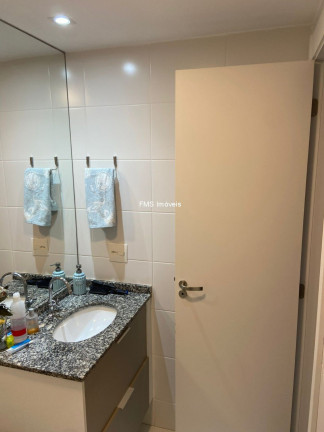 Imagem Imóvel com 3 Quartos à Venda, 71 m² em Santo Amaro - São Paulo Imagem Imóvel com 3 Quartos à Venda, 71 m² em Santo Amaro - São Paulo