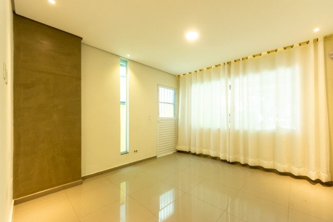 Sobrado com 3 Quartos à Venda, 248 m² em Vila Palmeiras - São Paulo