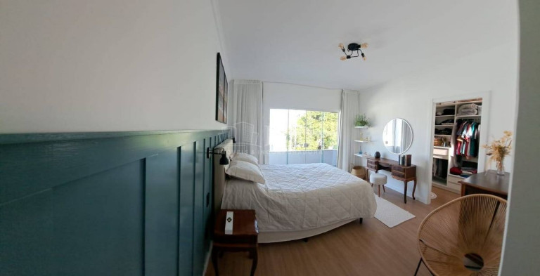 Imagem Sobrado com 3 Quartos à Venda, 198 m² em Centro - Camboriú