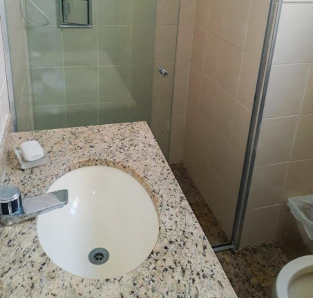 Imagem Apartamento com 4 Quartos à Venda, 136 m² em Pitangueiras - Guarujá