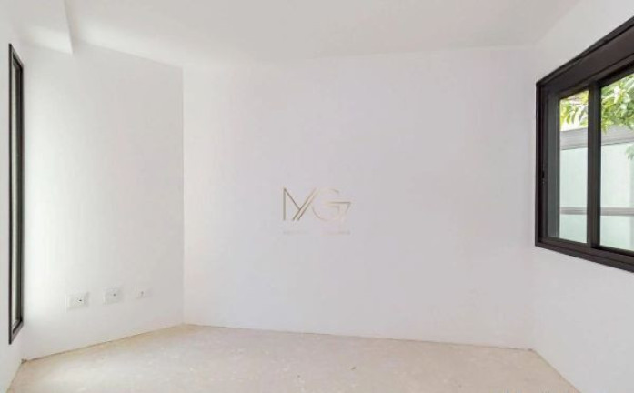 Imagem Casa com 3 Quartos à Venda, 125 m² em Bom Retiro - Curitiba Imagem Casa com 3 Quartos à Venda, 125 m² em Bom Retiro - Curitiba