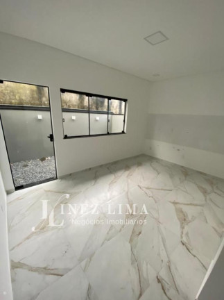 Imagem Casa com 2 Quartos à Venda, 89 m² em Pereque - Porto Belo
