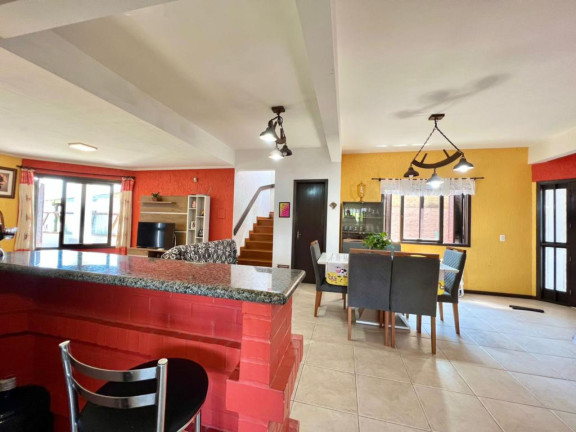 Imagem Sobrado com 4 Quartos à Venda, 380 m² em Jardim Beira Mar - Capao Da Canoa