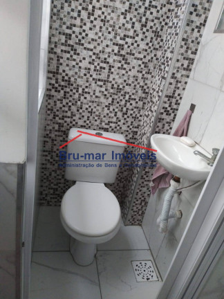 Imagem Apartamento com 2 Quartos à Venda, 74 m² em Gonzaga - Santos