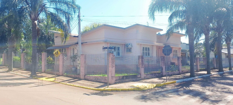 Casa à Venda,  em Centro - Colorado