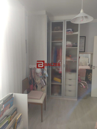 Imagem Apartamento com 3 Quartos à Venda, 121 m² em Centro - Florianópolis Imagem Apartamento com 3 Quartos à Venda, 121 m² em Centro - Florianópolis
