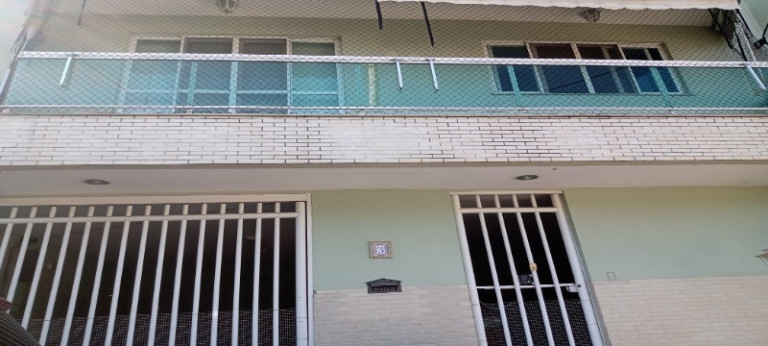 Imagem Casa com 3 Quartos à Venda, 250 m² em Vila Valqueire - Rio De Janeiro
