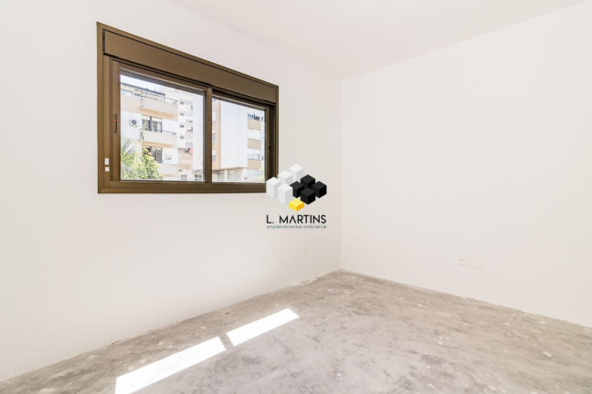 Imagem Apartamento com 3 Quartos à Venda, 169 m² em Petrópolis - Porto Alegre Imagem Apartamento com 3 Quartos à Venda, 169 m² em Petrópolis - Porto Alegre