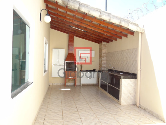 Imagem Casa com 3 Quartos à Venda, 162 m² em Vila Greice - Montes Claros