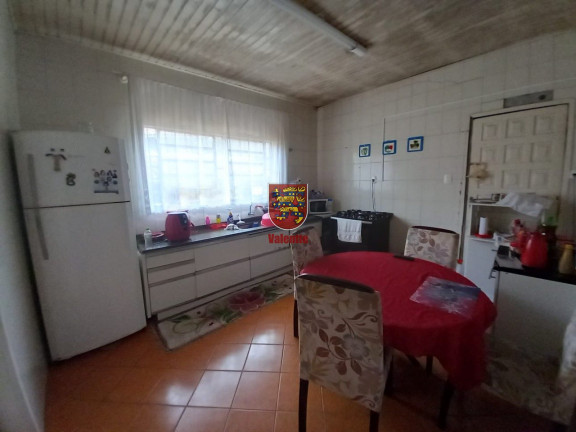 Imagem Casa com 4 Quartos à Venda, em Estreito - Florianópolis Imagem Casa com 4 Quartos à Venda, em Estreito - Florianópolis