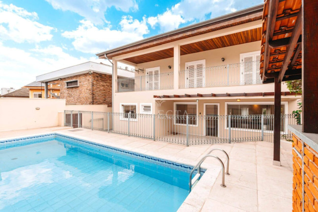 Foto do imóvel Casa com 5 Quartos à Venda, 400 m² em Alphaville - Santana De Parnaíba