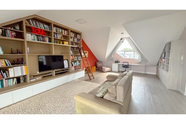 Imagem Casa de Condomínio com 3 Quartos à Venda, 346 m² em Bairro Alto - Curitiba