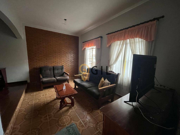 Casa com 3 Quartos à Venda, 153 m² em Centro - Jacareí