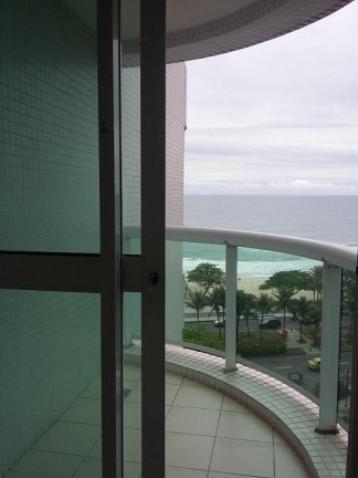 Imagem Flat com 2 Quartos para Alugar, 100 m² em Barra Da Tijuca - Rio De Janeiro