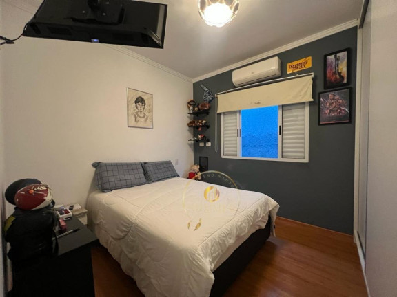 Imagem Casa com 3 Quartos à Venda, 300 m² em Mogi Das Cruzes Imagem Casa com 3 Quartos à Venda, 300 m² em Mogi Das Cruzes