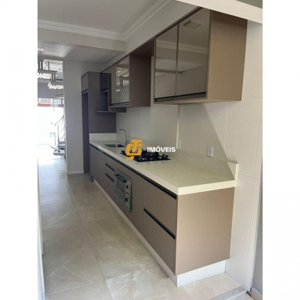 Imagem Sobrado com 2 Quartos à Venda, 64 m² em Areias - Camboriú