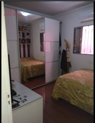 Imagem Casa com 3 Quartos à Venda, 180 m² em Jardim Herculano - São Paulo Imagem Casa com 3 Quartos à Venda, 180 m² em Jardim Herculano - São Paulo