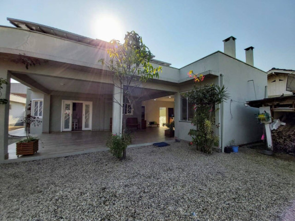 Imagem Casa com 4 Quartos à Venda, 800 m² em Centro - São João Batista Imagem Casa com 4 Quartos à Venda, 800 m² em Centro - São João Batista