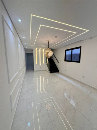 Imagem Casa com 4 Quartos à Venda, 160 m² em Guilhermina - Praia Grande