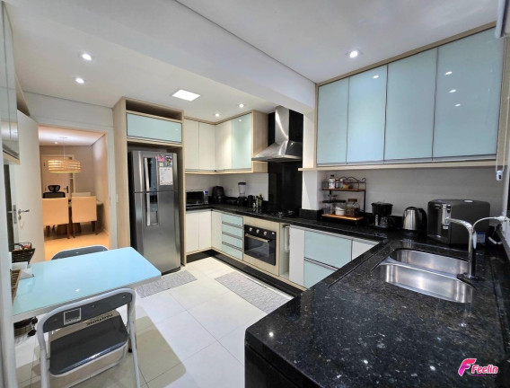 Imagem Apartamento com 3 Quartos à Venda, 93 m² em Centro - Florianópolis Imagem Apartamento com 3 Quartos à Venda, 93 m² em Centro - Florianópolis