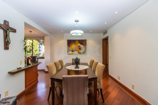 Imagem Apartamento com 4 Quartos à Venda, 250 m² em Bela Vista - Porto Alegre Imagem Apartamento com 4 Quartos à Venda, 250 m² em Bela Vista - Porto Alegre