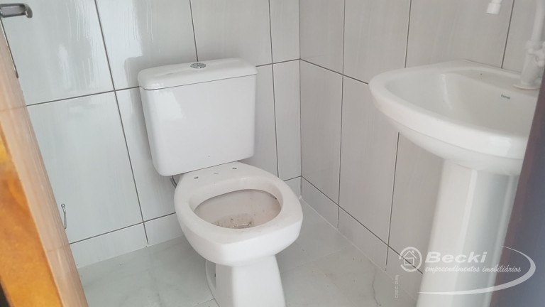 Imagem Casa com 2 Quartos para Alugar, 80 m² em Fátima - Joinville