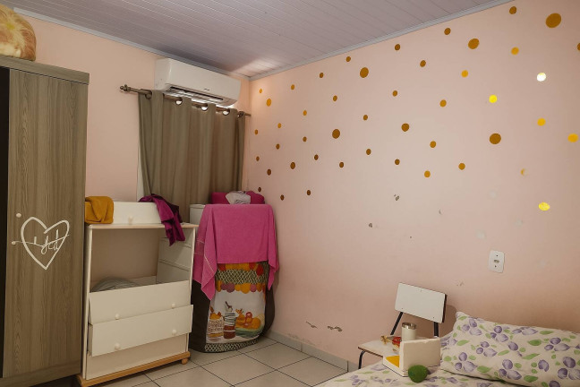 Imagem Casa com 4 Quartos à Venda,  em Recanto Dos Pássaros - Cuiabá