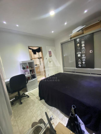 Imagem Casa com 3 Quartos à Venda, 200 m² em Campo Grande - Rio De Janeiro Imagem Casa com 3 Quartos à Venda, 200 m² em Campo Grande - Rio De Janeiro