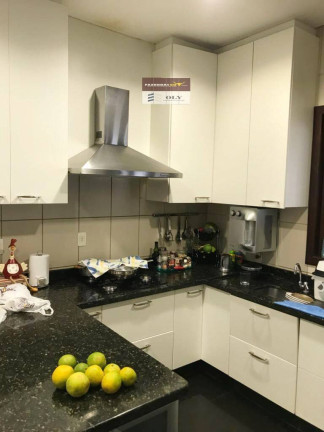 Imagem Casa de Condomínio com 3 Quartos à Venda, 247 m² em Jardins Madri - Goiânia
