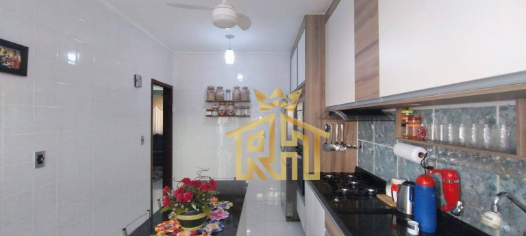 Imagem Casa com 2 Quartos à Venda, 130 m² em Vila Guilhermina - Praia Grande Imagem Casa com 2 Quartos à Venda, 130 m² em Vila Guilhermina - Praia Grande