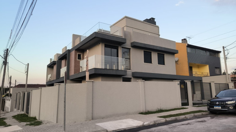 Casa com 2 Quartos à Venda, 130 m² em Cidade Industrial - Curitiba