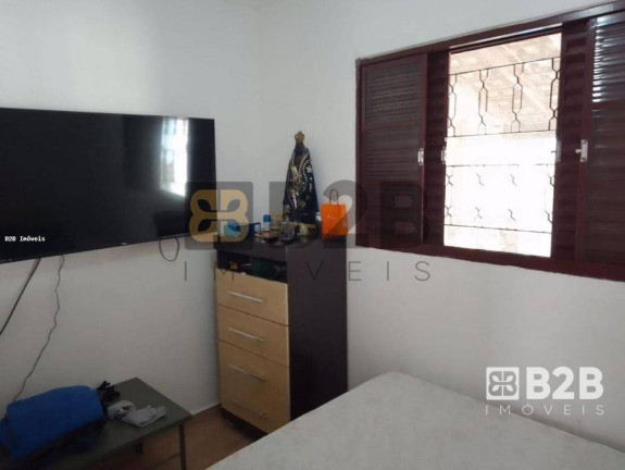 Imagem Casa com 2 Quartos à Venda, 100 m² em Vila Jardim Celina - Bauru Imagem Casa com 2 Quartos à Venda, 100 m² em Vila Jardim Celina - Bauru