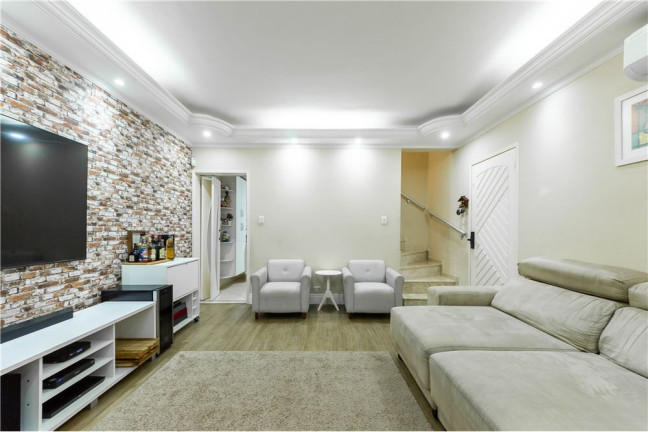 Imagem Casa com 3 Quartos à Venda, em Jardim Santa Maria - São Paulo Imagem Casa com 3 Quartos à Venda, em Jardim Santa Maria - São Paulo