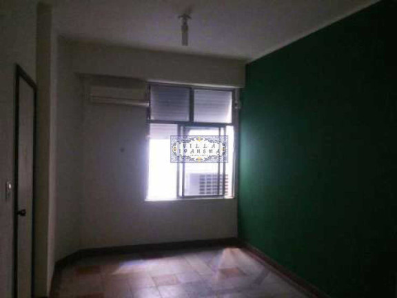 Imagem Apartamento com 2 Quartos à Venda, 76 m² em Copacabana - Rio De Janeiro