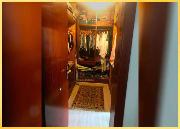 Imagem Casa com 5 Quartos à Venda, 310 m² em Residencial Cinco (alphaville) - Santana De Parnaíba
