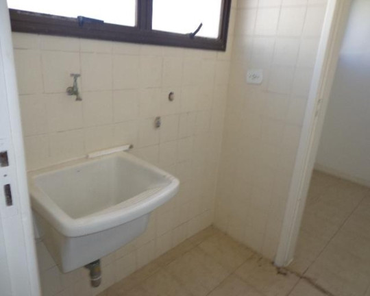 Imagem Imóvel com 3 Quartos à Venda, 185 m² em Pitangueiras - Guarujá Imagem Imóvel com 3 Quartos à Venda, 185 m² em Pitangueiras - Guarujá