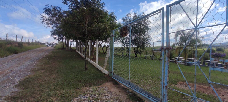 Imagem Chácara com 2 Quartos à Venda, 1.900 m² em Jutuba - Capela Do Alto Imagem Chácara com 2 Quartos à Venda, 1.900 m² em Jutuba - Capela Do Alto