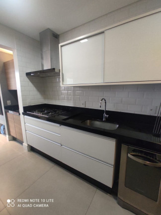 Imagem Imóvel com 3 Quartos à Venda, 145 m² em Centro - Joinville