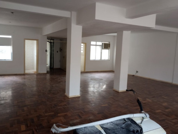 Sala Comercial à Venda, 80 m² em Centro Histórico - Porto Alegre